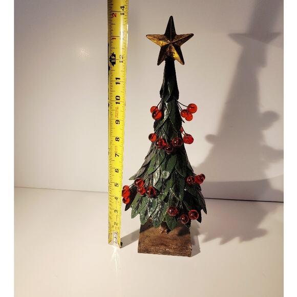 VTG Tabletop Metal Christmas Tree Holly Berries Star Rustic Weighted 14" Green - Picture 8 of 11